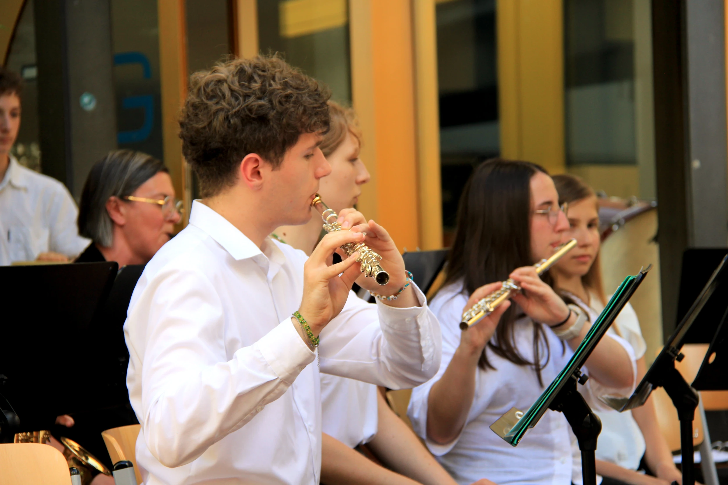 Titelbild: Open Air-Sommerkonzert am Theodor-Heuss-Gymnasium