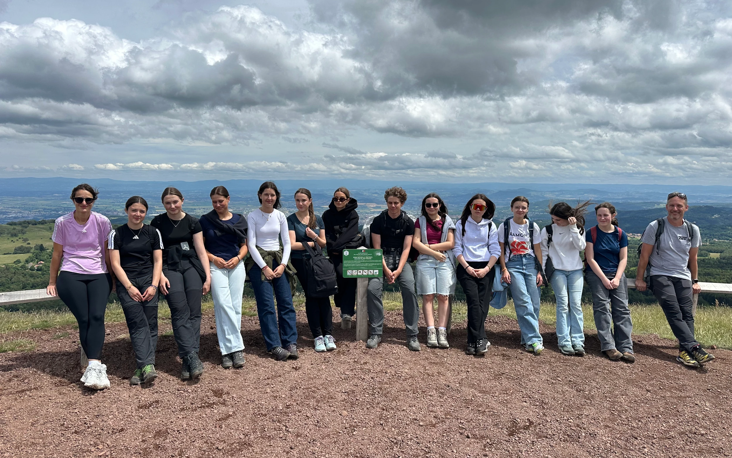 Bild 4: Exkursion Geographie LK nach Frankreich - Auvergne und Mont Blanc
