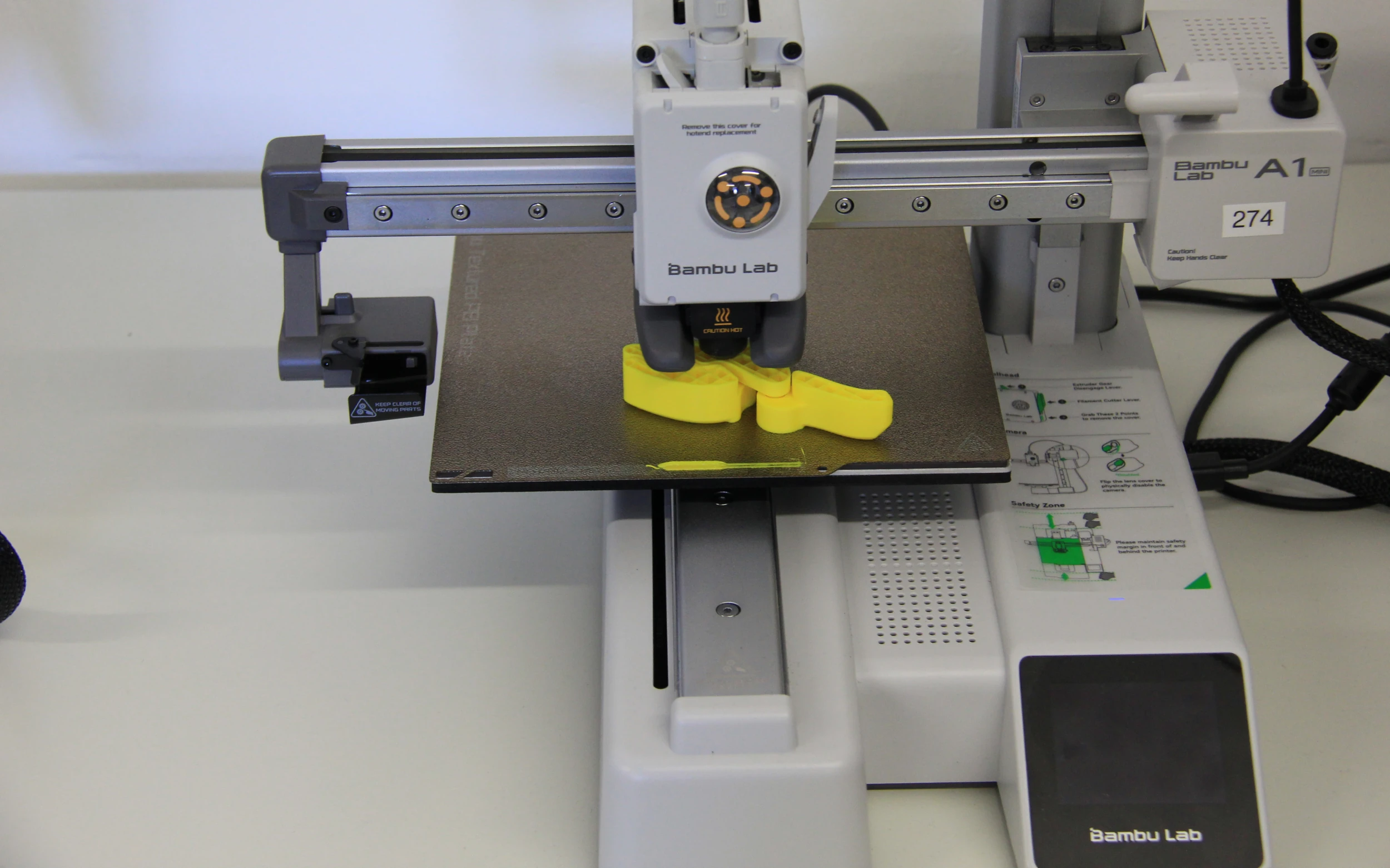 Bild 2: Feierliche Eröffnung eines Maker Space am THG