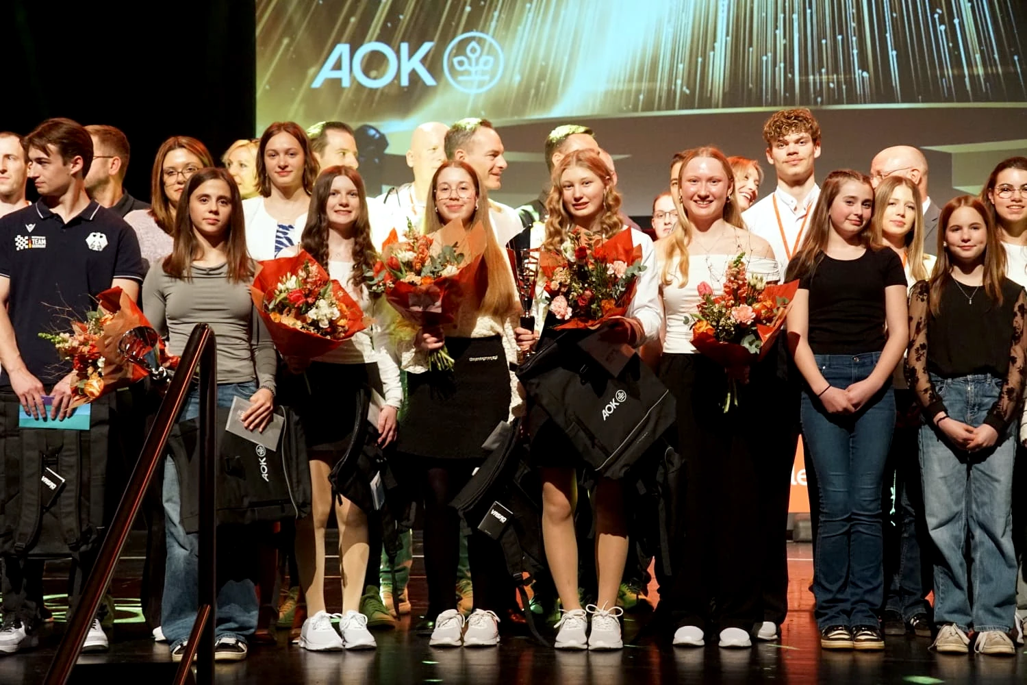 Titelbild: Das THG gratuliert seien 